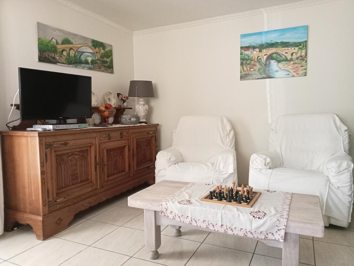 Les papillons en méditerranée Céret Exterior foto